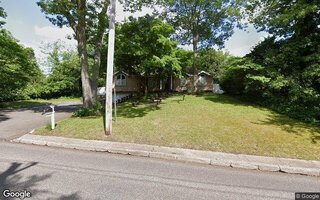 253 Nissequogue River Rd, Smithtown, NY 11787