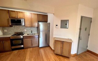 26-07 18th St, Queens, NY 11102
