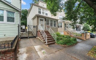 26-33 94th St, East Elmhurst, NY 11369