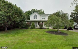 26 Benjamin Ave, East Moriches, NY 11940