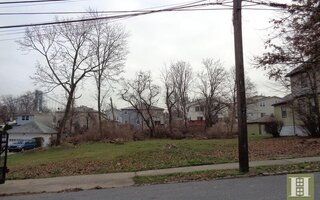 26 Hope Ave, Staten Island, NY 10305