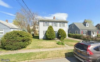 26 Linwood Rd S, Port Washington, NY 11050