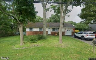 26 Williams Ave, Holtsville, NY 11742