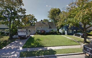 26 Woodcock Ln, Levittown, NY 11756