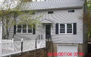 260 Laurel Rd, East Northport, NY 11731