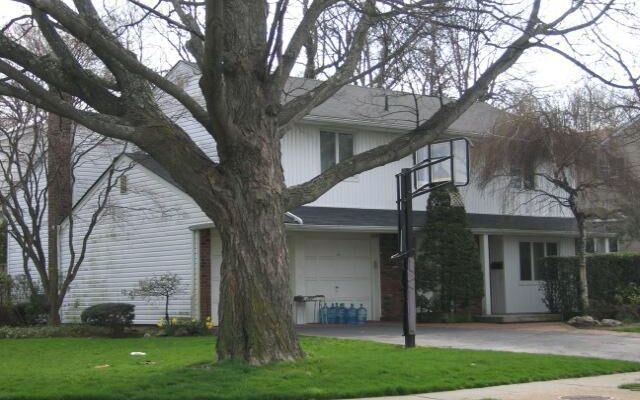 2621 Merrick Ave, Merrick, NY 11566