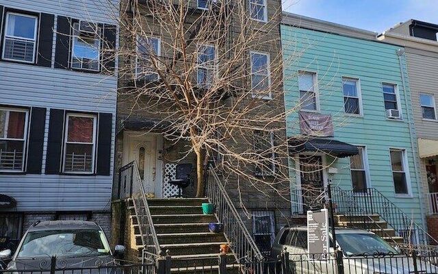 266 10th St, Brooklyn, NY 11215 (Condo)