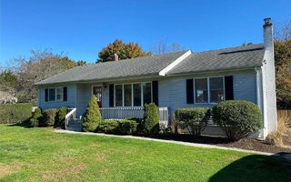 2670 Boisseau Ave, Southold, NY 11971