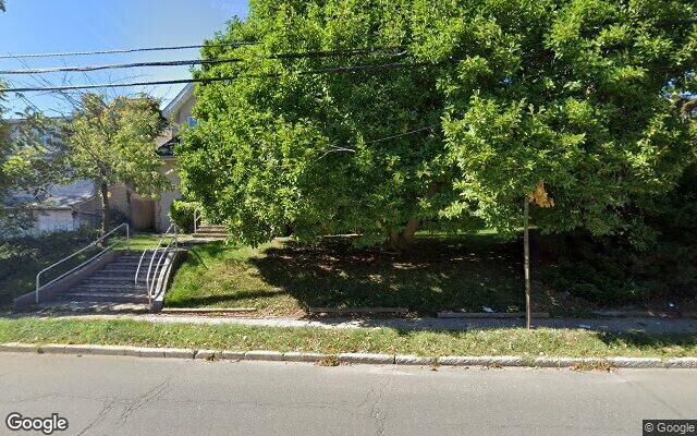 2671 Amboy Rd, Staten Island, NY 10306
