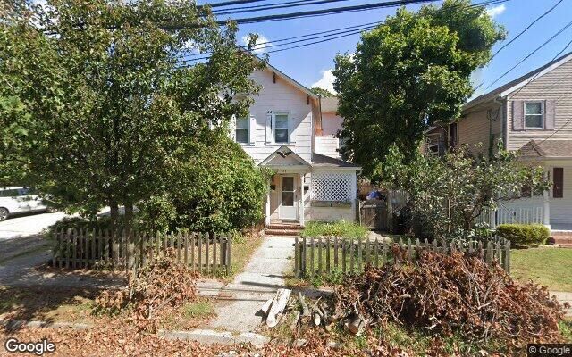 27 2nd Ave, Bay Shore, NY 11706