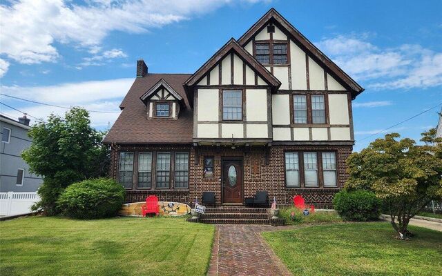 27 2nd St, Lynbrook, NY 11563 (Complete)