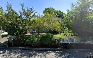 27 Midwood Ave, Nesconset, NY 11767