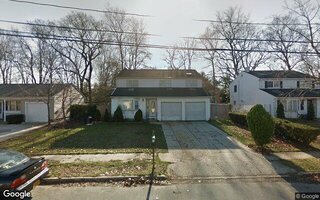 27 Quail Run, Massapequa, NY 11758