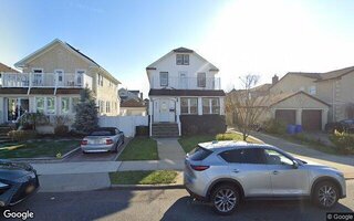 270 W Fulton St, Long Beach, NY 11561