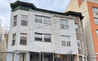 2711 Decatur Ave, Bronx, NY 10458