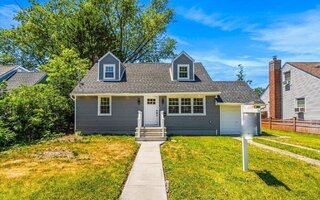 273 Warren St, Uniondale, NY 11553