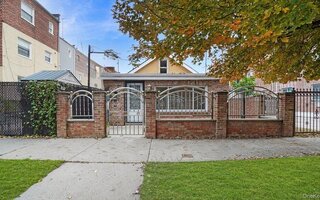 2738 Miles Ave, Bronx, NY 10465