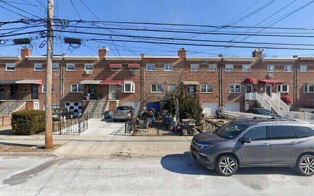 274 Balcom Ave, Bronx, NY 10465