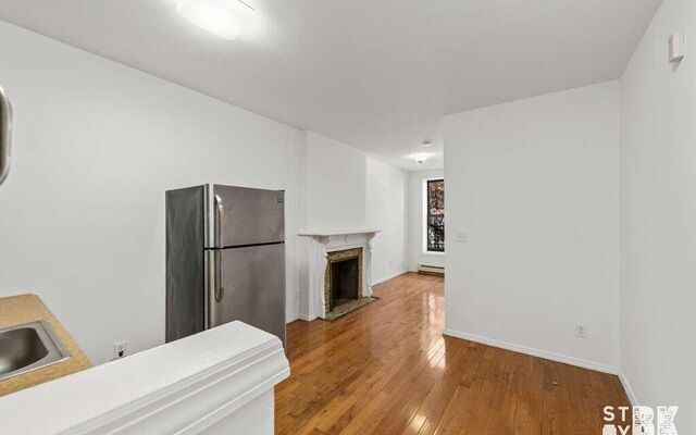 278 Halsey St, Brooklyn, NY 11216 (Other Interiors)