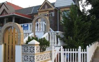 28-02 34th Ave, Astoria, NY 11106
