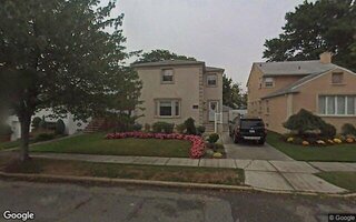 28-57 209th Pl, Bayside, NY 11360