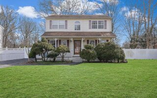 28 Arpage Dr E, Shirley, NY 11967
