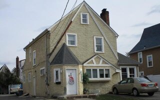 28 Cornwall Ln, Hempstead, NY 11550