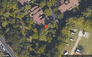 28 Willow Ridge Dr, Smithtown, NY 11787
