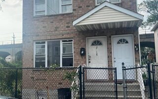 29-18 Brookhaven Ave, Far Rockaway, NY 11691
