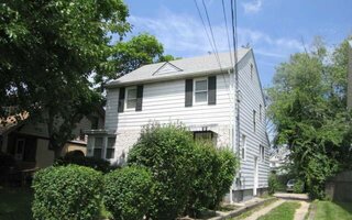 29 E Seaman Ave, Freeport, NY 11520
