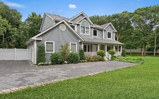29 N Sea Mecox Rd, Southampton, NY 11968