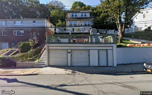 290 Brighton Ave, Staten Island, NY 10301