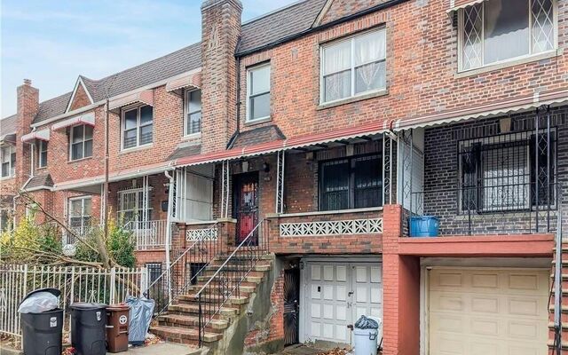 290 Rockaway Pkwy, Brooklyn, NY 11212 (Porch)