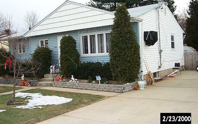 292 Boundary Ave, Massapequa, NY 11758
