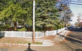 2925 Allon St, Oceanside, NY 11572