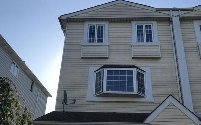 295 Merrymount St, Staten Island, NY 10314