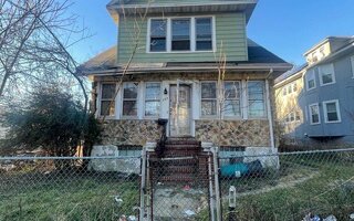 295 Vanderbilt Ave, Staten Island, NY 10304