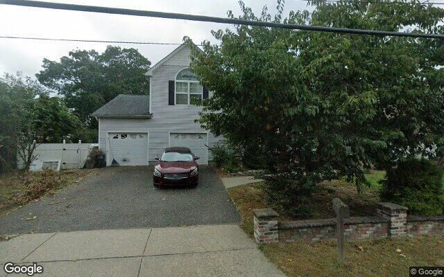 296 Westchester Ave, West Babylon, NY 11704
