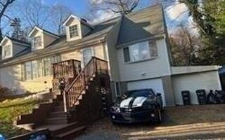 297 Woodbury Rd, Huntington, NY 11743
