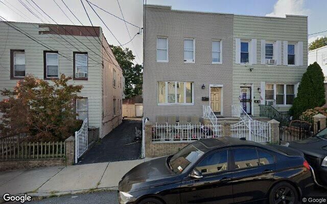 2972 Milton Pl, Bronx, NY 10465