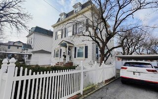 3-24 150th St, Whitestone, NY 11357