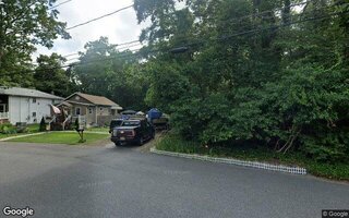 3 A N Pine St, Patchogue, NY 11772