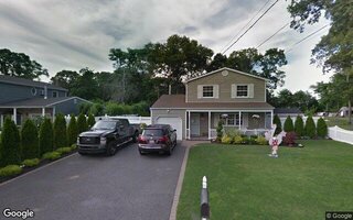 3 Jem Ct, Holbrook, NY 11741