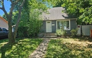 30 Davidson St, Wyandanch, NY 11798