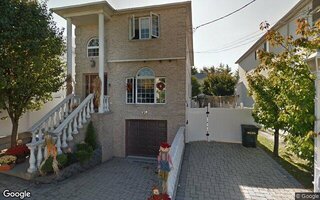 30 Simon Ct, Staten Island, NY 10307