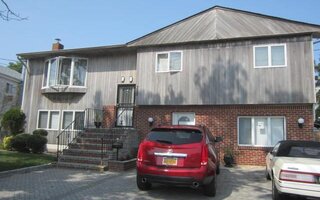 300 Branch Ave, Freeport, NY 11520