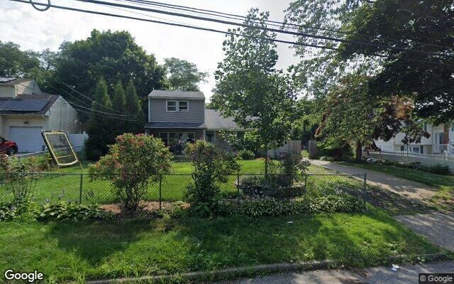 3007 New London Ave, Medford, NY 11763