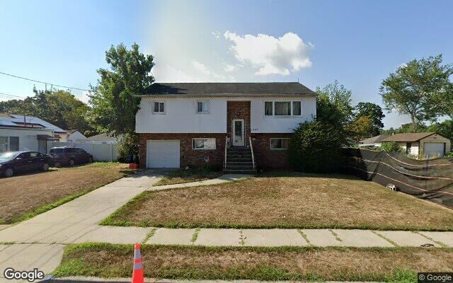 301 Coventry Rd N, West Hempstead, NY 11552