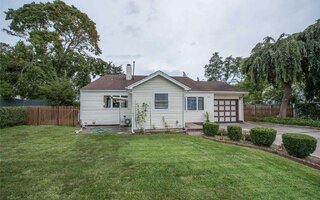 3015 Chestnut Ave, Medford, NY 11763