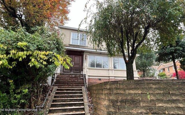 3037 Richmond Rd, Staten Island, NY 10306 (Incomplete)